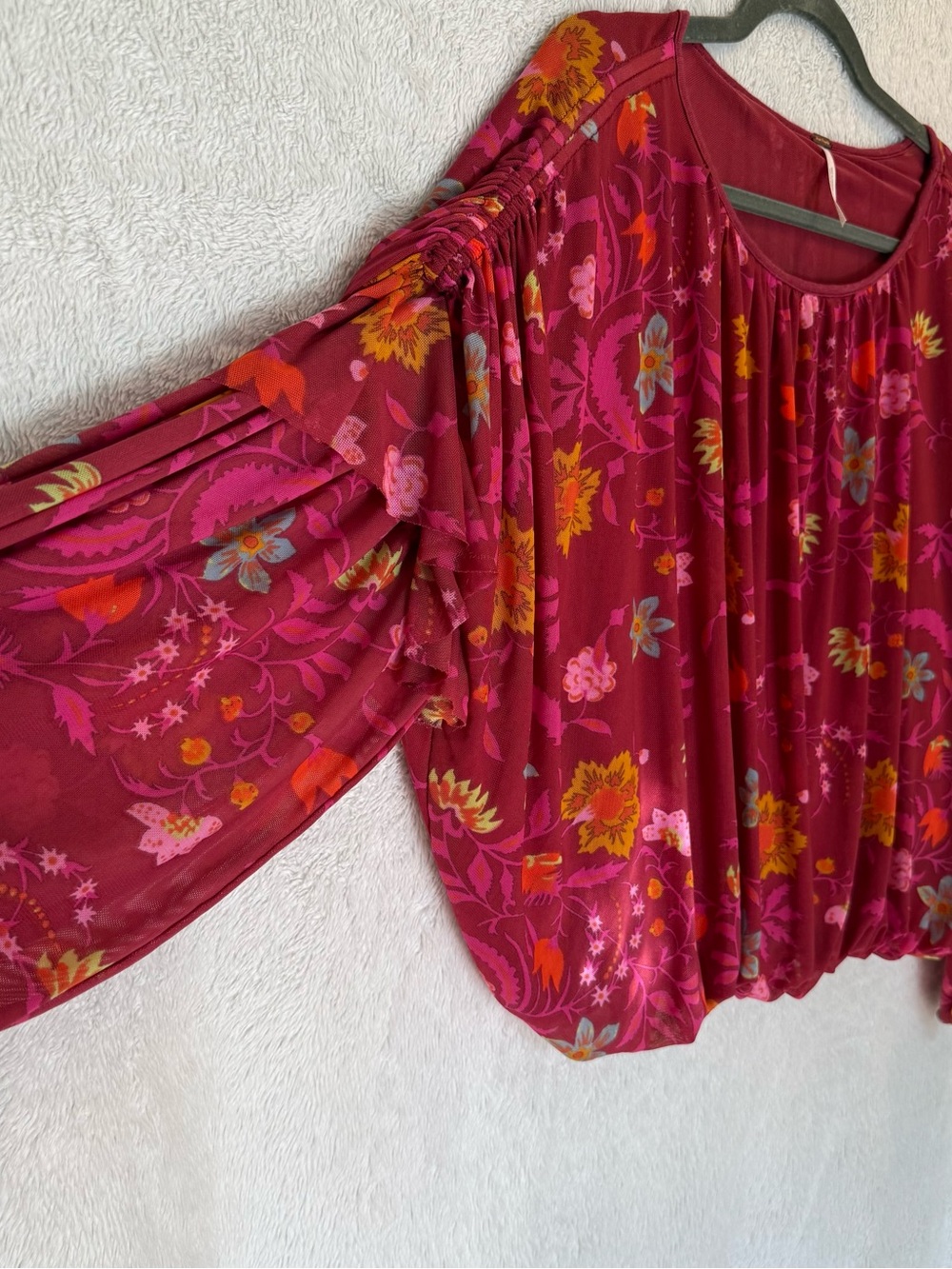 Free People Floral Mesh Balloon Sleeve Boho Blouse Top Burgundy Berry Size P/S